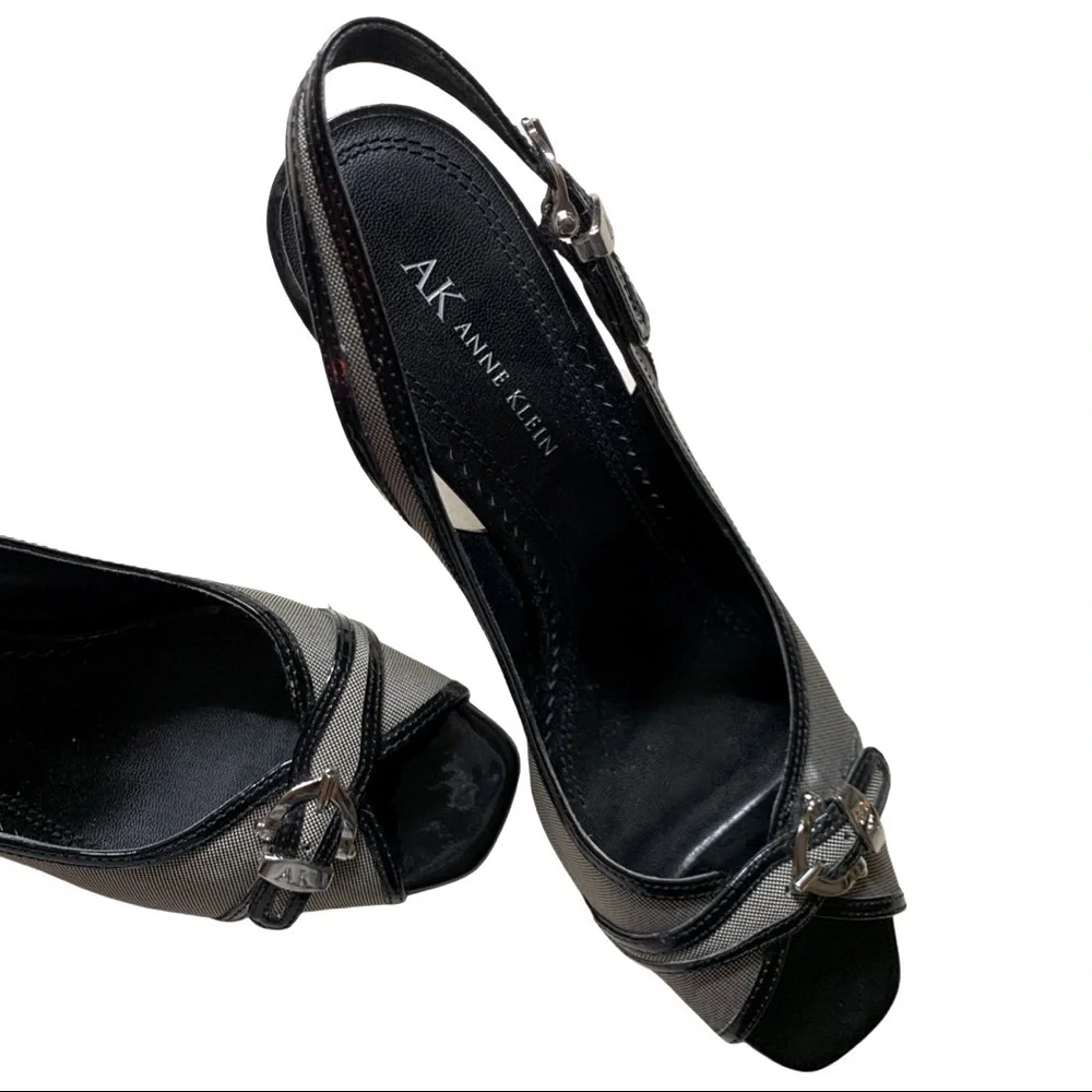 Adorable Ann Klein Peep Toe Summer Heels 👠 Size 9M